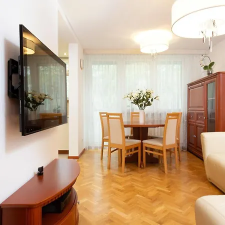 Two-bedroom Family Esperanto Next To Klif By Renters *