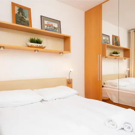 Two-bedroom Family Esperanto Next To Klif By Renters Warsaw