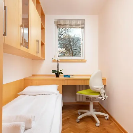Two-bedroom Family Esperanto Next To Klif By Renters Warsaw