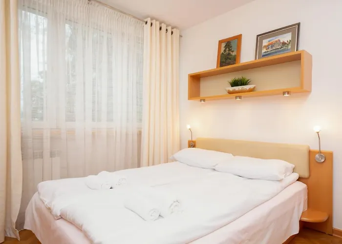 Two-bedroom Family Esperanto Next To Klif By Renters *