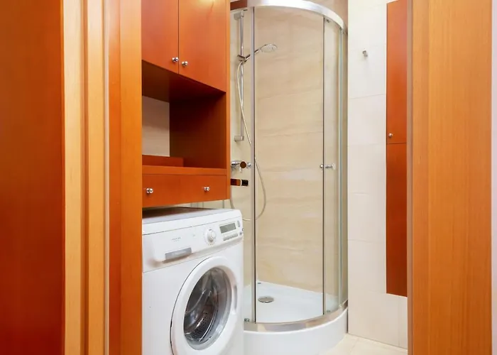 Two-bedroom Family Esperanto Next To Klif By Renters * Warszawa