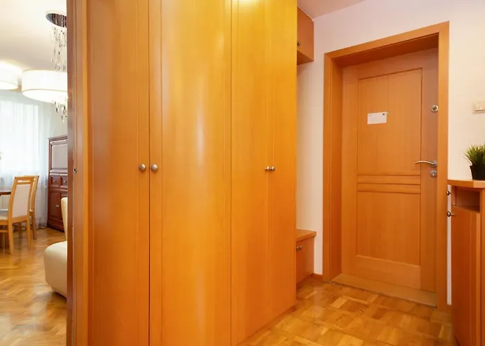 Two-bedroom Family Esperanto Next To Klif By Renters